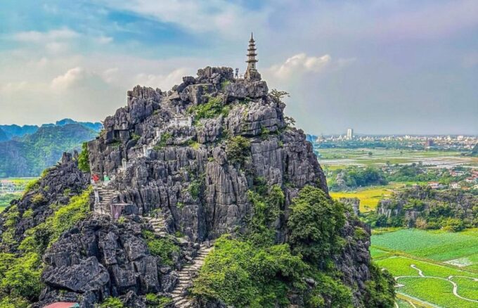 Hanoi: Hoa Lu, Trang An, and Mua Cave Full-Day Trip - Included Guide and Lunch