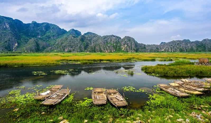 Hanoi: Hoa Lu, Trang an and Mua Cave Luxury Tour With Lunch - Itinerary and Highlights