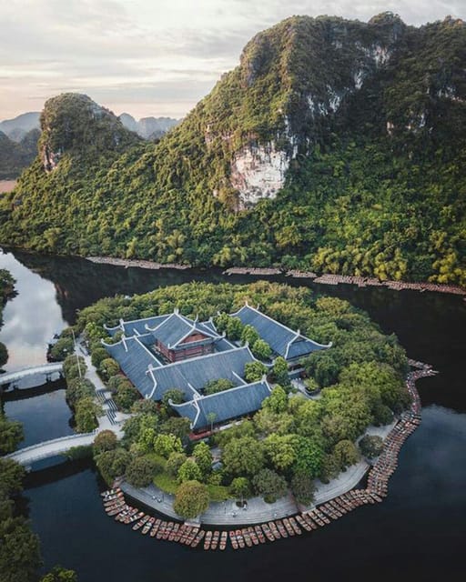 Hanoi: Hoa Lu, Trang an and Mua Cave Luxury Tour With Lunch - Group Size and Departure Time