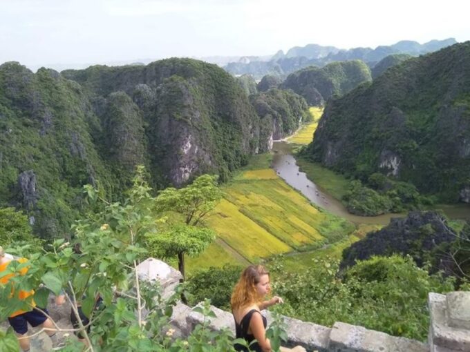 Hanoi: Hoa Lu, Trang An Caves, & Mua Cave Day Trip and Lunch - Transportation and Pickup/Drop-off Details