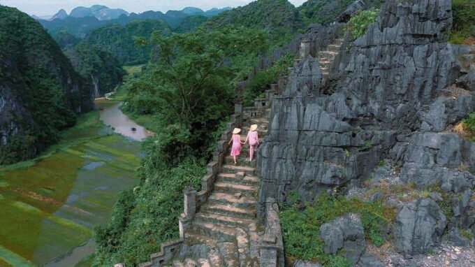 Hanoi: Hoa Lu, Trang An/Tam Coc & Mua Cave With Small Group - Since You Asked