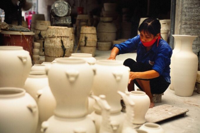 Hanoi : Incense Village & Bat Trang Ceramic Private Day Trip - Quang Phu Cau Incense Stick Village