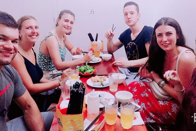 HANOI INCREDIBLE STREET FOODIE TOUR (Enjoy Traditional Cuisine as the Local) - Meeting Point and Pickup Service
