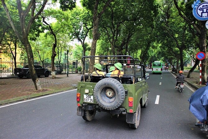 Hanoi Jeep Tours: Hanoi City Jeep Tours Half Day - Parental Supervision