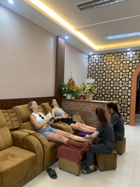 Hanoi Lá Spa 16 : Foot Massage 60 - Relaxing Spa Environment