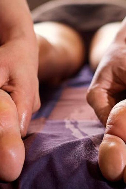 Hanoi Lá Spa Massage 38 : 4-Hands Massage - Benefits of 4-Hands Massage