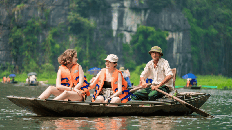 Hanoi: Luxurious 2-Day Ninh Binh Tour With Hotel/Bungalow - Itinerary Highlights