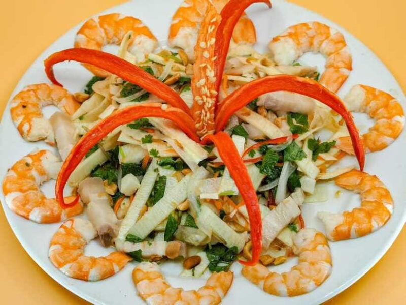 Hanoi: Michelin-Selected Street Food Walking Tour - Pho: Traditional Vietnamese Noodle Soup