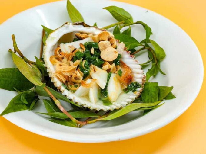 Hanoi: Michelin-Selected Street Food Walking Tour - Mien Luon: Eel Noodle Dish