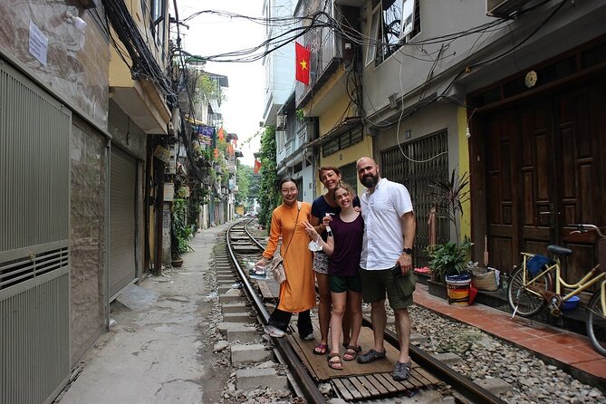 Hanoi Motorbike Tour Led By Women: Hanoi City Half Day - Women-Led Expertise