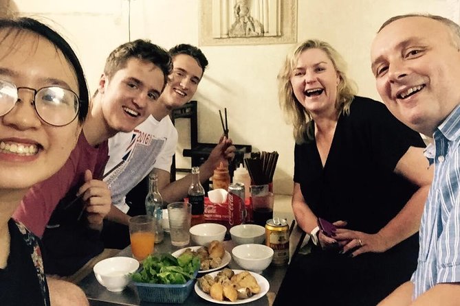 Hanoi Nightlife Street Food Tour With Small Group - Good To Know