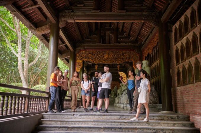 Hanoi: Ninh Binh 1 Day, Bai Dinh-Trang An, Cycling, Buffet Lunch - Trang An Boat Tour