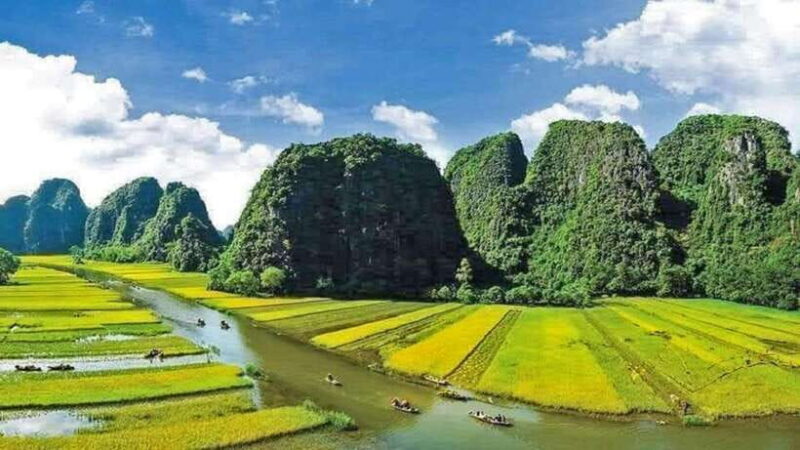 Hanoi: Ninh Binh - Halong on Land: Hoa Lu, Tam Coc, Mua Cave - Accessibility and Meeting Point