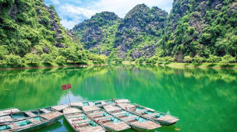 Hanoi: Ninh Binh, Tam Coc, Mua Cave & Hoa Lu With Cycling - Highlights of the Itinerary
