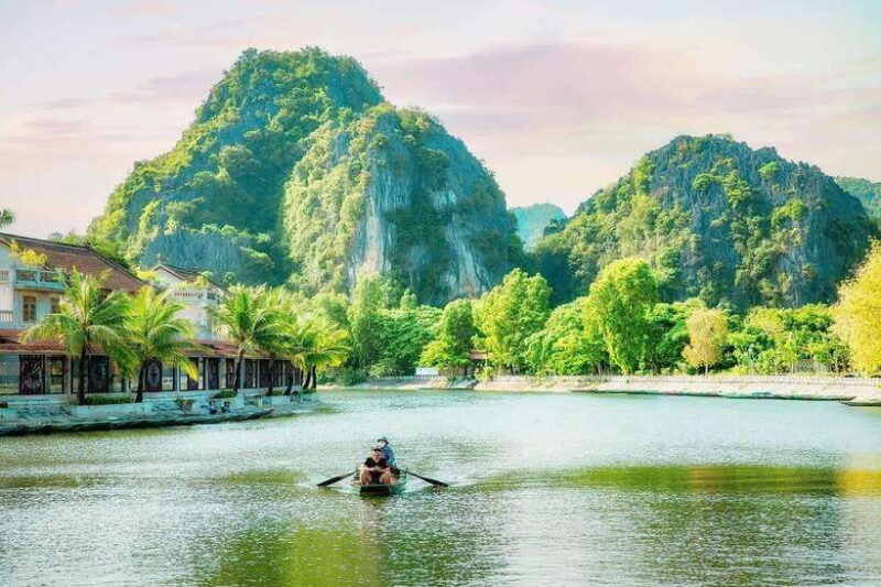 Hanoi: Ninh Binh, Tam Coc, Mua Cave & Hoa Lu With Cycling - Boat Ride Through Tam Coc