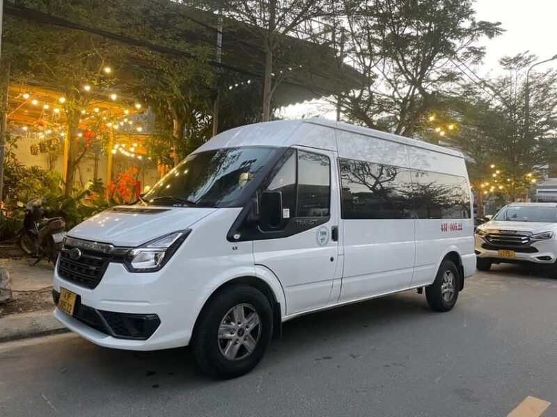 Hanoi: Noi Bai Airport to Hanoi Old Quarter Private Transfer - Driver and Pickup