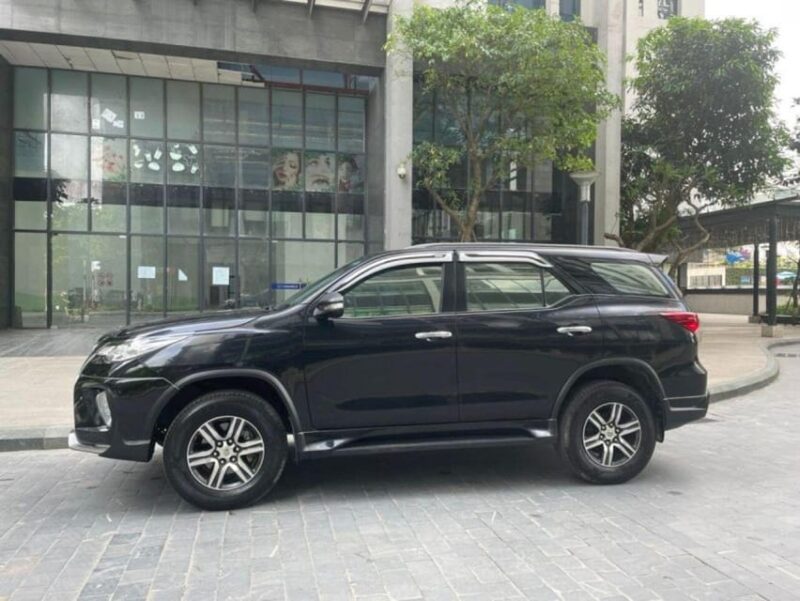 Hanoi: Noi Bai International Airport Transfer by Private Car - Payment and Pickup