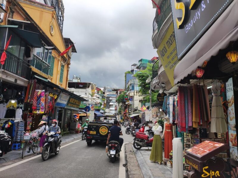 Hanoi Old Quarter: Private Walking Tour to Historical Sites. - Pickup and Drop-off Service
