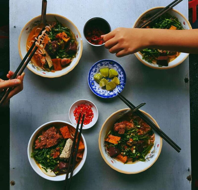 Hanoi: Old Quarter Street Food That Locals Eat - Discovering the Delights of Sticky Rice