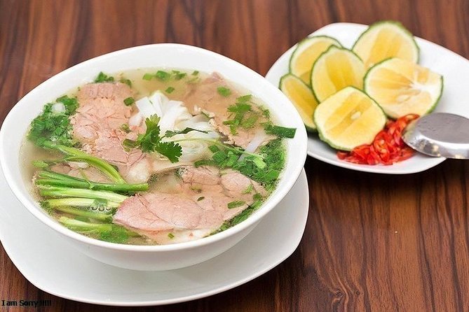 Hanoi Old Quarter Walking Street Food - Small Group Tour - Group Size and Accessibility
