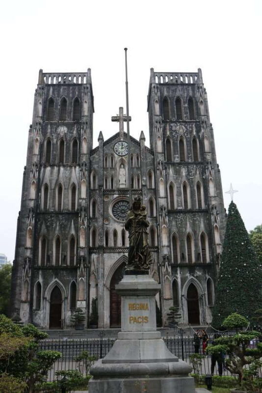 Hanoi: Old Quarter Walking Tour With Private Lunch - Cultural Exploration