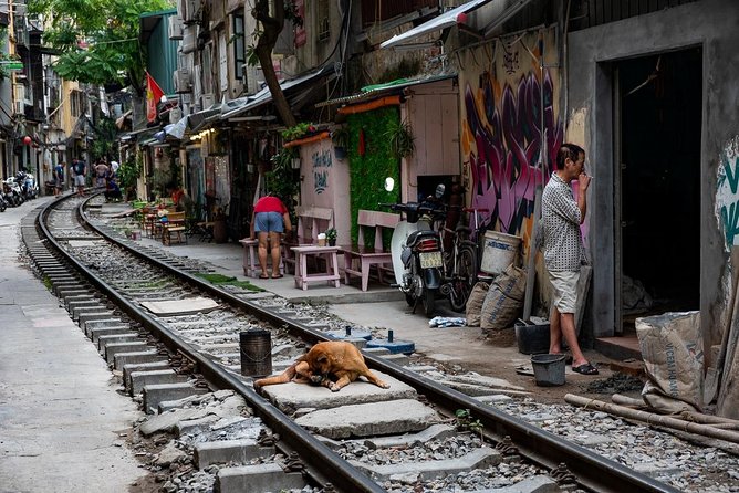 Hanoi On the Tracks Photo Tour - Booking Details