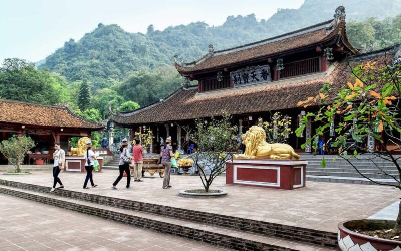 Hanoi: Perfume Pagoda and Incense Making Tour With Lunch - Participant Information and Restrictions