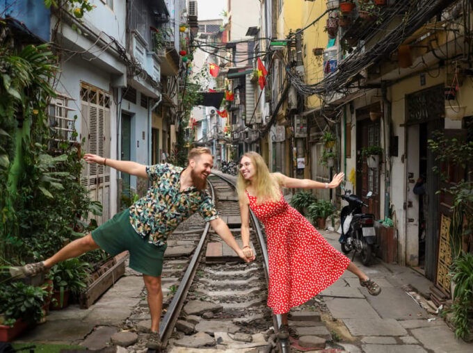 Hanoi: Photoshoot With a Talented Photographer - Booking Your Hanoi Photoshoot Adventure