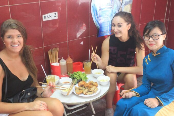 Hanoi Private Fabulous Food and Sight Tour by Scooter - Wet Weather Preparation