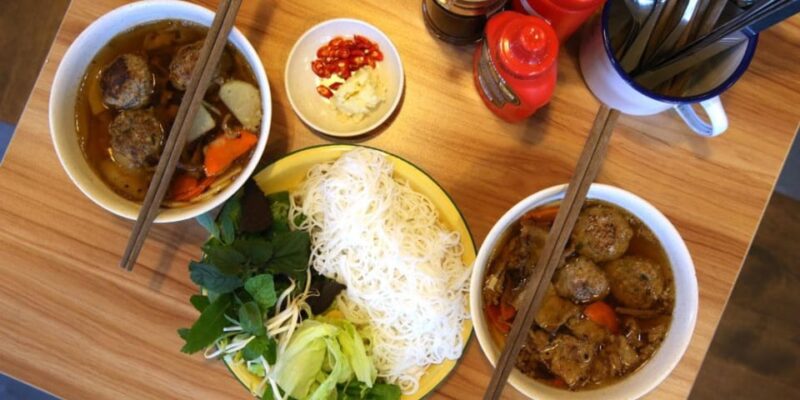 Hanoi: Private Food Tour With 8-10 Food Tastings - Key Points