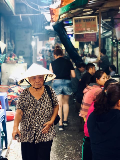 Hanoi: Private Half-day City Highlights and Hidden Gems Tour - Visit Ho Chi Minh Mausoleum