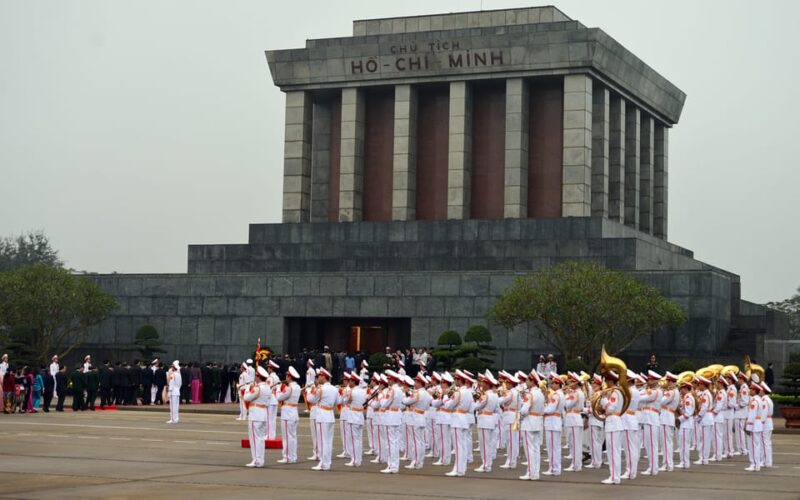 Hanoi: Private Museum, History and Mausoleum Tour - Customer Reviews