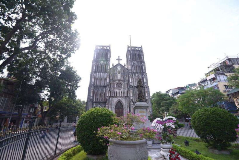 Hanoi: Private Old Quarter Walking Tour With Train Street - Preparation and Recommendations