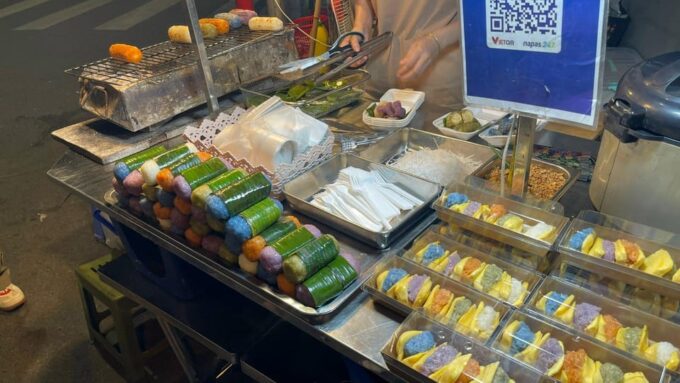 Hanoi: Private Tour for Exploring Vietnamese Cuisine - Pickup Service