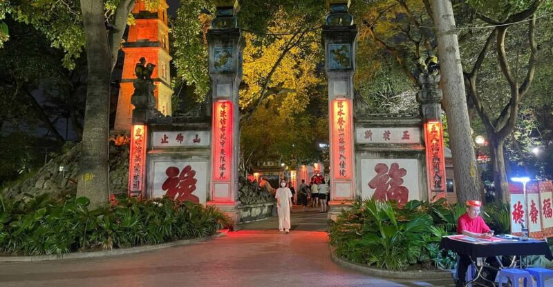 Hanoi Private Tour: Walking & Discovering Local Culture - Key Points