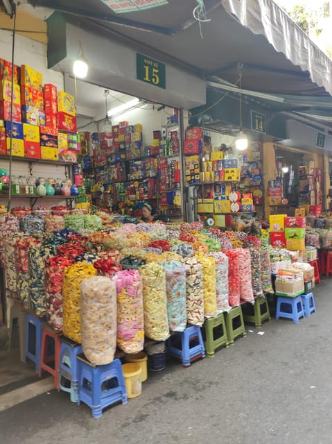 Hanoi Private Tour: Walking & Discovering Local Culture - Cultural and Historical Experience