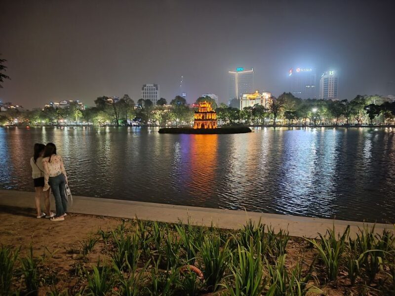 Hanoi: Private Tour With a Local Guide - Key Points