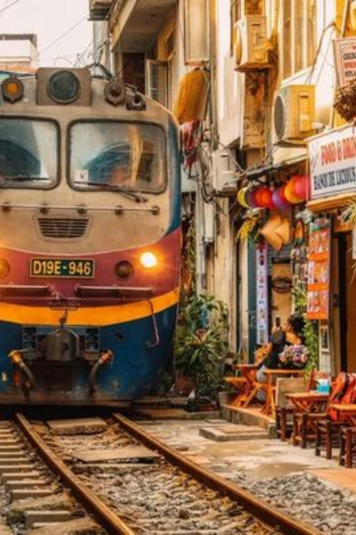 Hanoi: Railway Food Tour - Experience Highlights