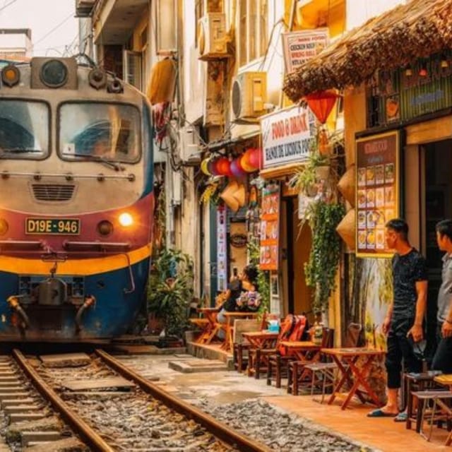 Hanoi: Railway Food Tour - Exploring Vietnamese Cuisine