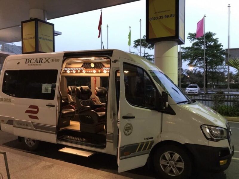 Hanoi: Sapa Transfer by Luxury Limousine - Comfortable Onboard Amenities
