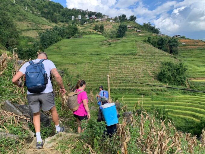 Hanoi: Sapa Trekking 2 Days 1 Night Overnight in Village - Pickup Note