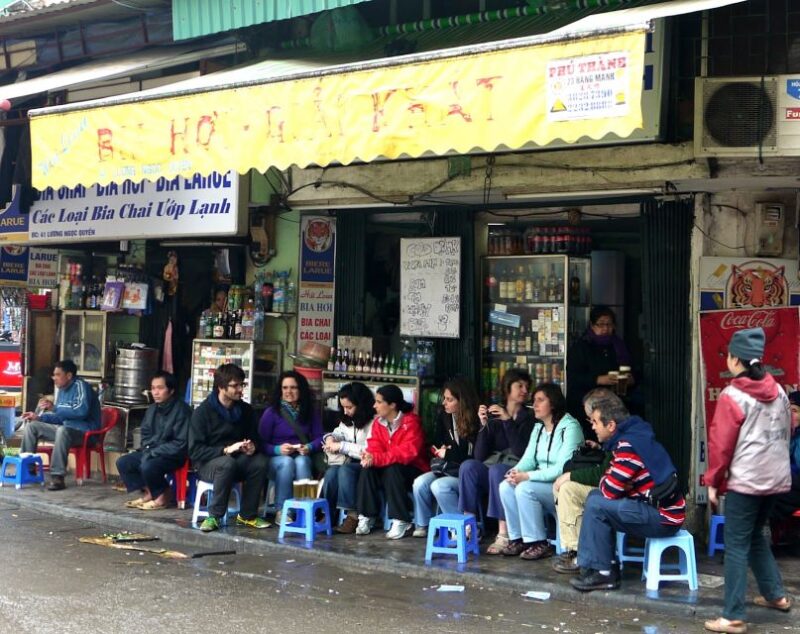 Hanoi Scooter Full Day With Inner City and Bat Trang/Co Loa - Sampling Local Street Food
