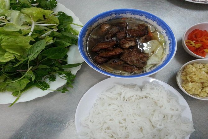 Hanoi Street Food Experience by Walking - Meeting and Pickup Details