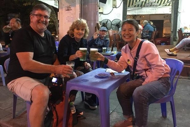 Hanoi Street Food Private Tour - Lively Bia Hoi Gathering