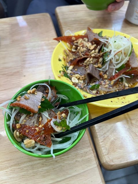 Hanoi Street Food Tour - Diverse Cuisine Tasting