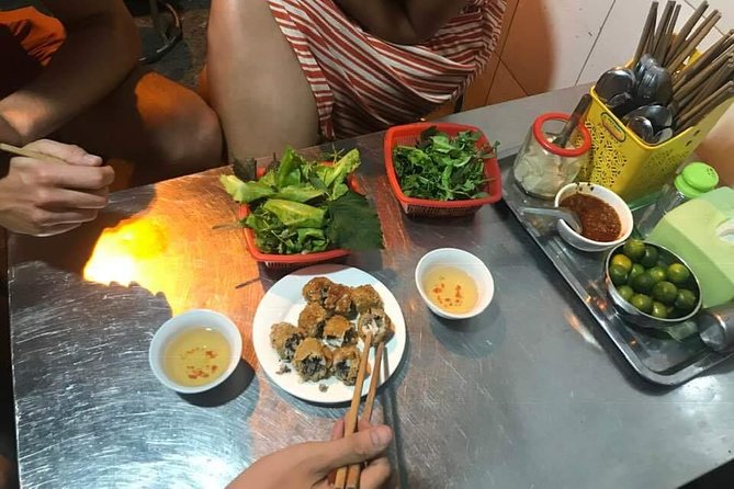 Hanoi Street Food Tour (Small Group) - Customer Reviews and Rating