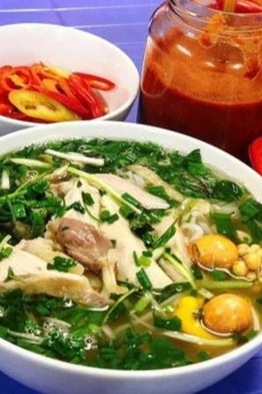 Hanoi: Street Food Tour With Train Street Experience - Tour Experience