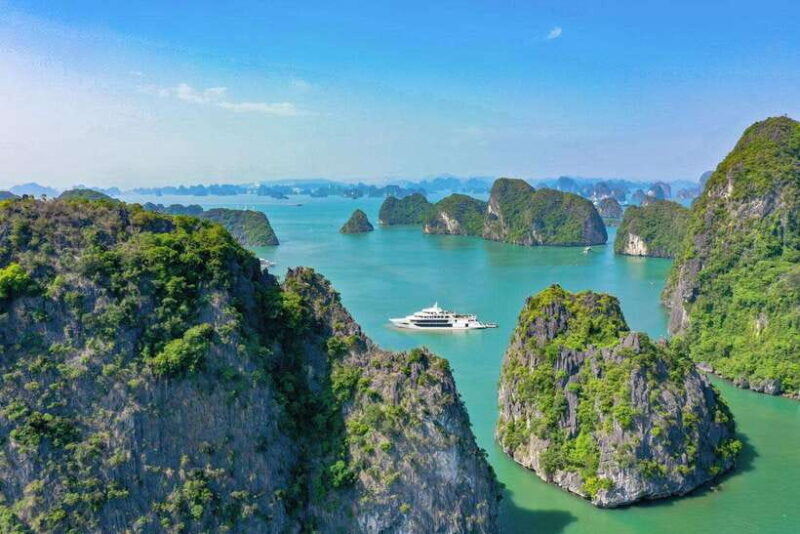 Hanoi to Halong Bay: TOP Luxury Cruise With Buffet Lunch - Tour Highlights