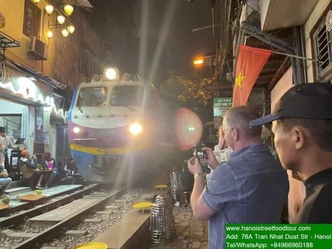 Hanoi Train Street +Best Street Food Eating in Old Quarter - Train Street Spectacle