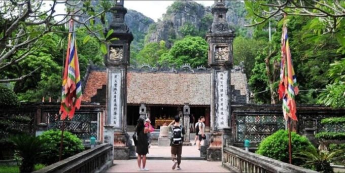 Hanoi: Trang An, Bai Dinh, and Mua Cave Fullday Trip - Pickup and Drop-off Locations